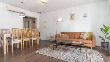 3 bedrooms