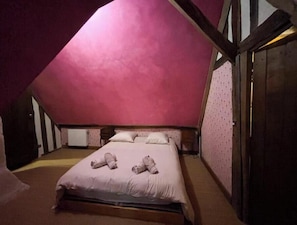 WiFi, bed sheets - La Hanoudière Estate • Ultra-private • Swimming Pool (Livarot-Pays-d'Auge)