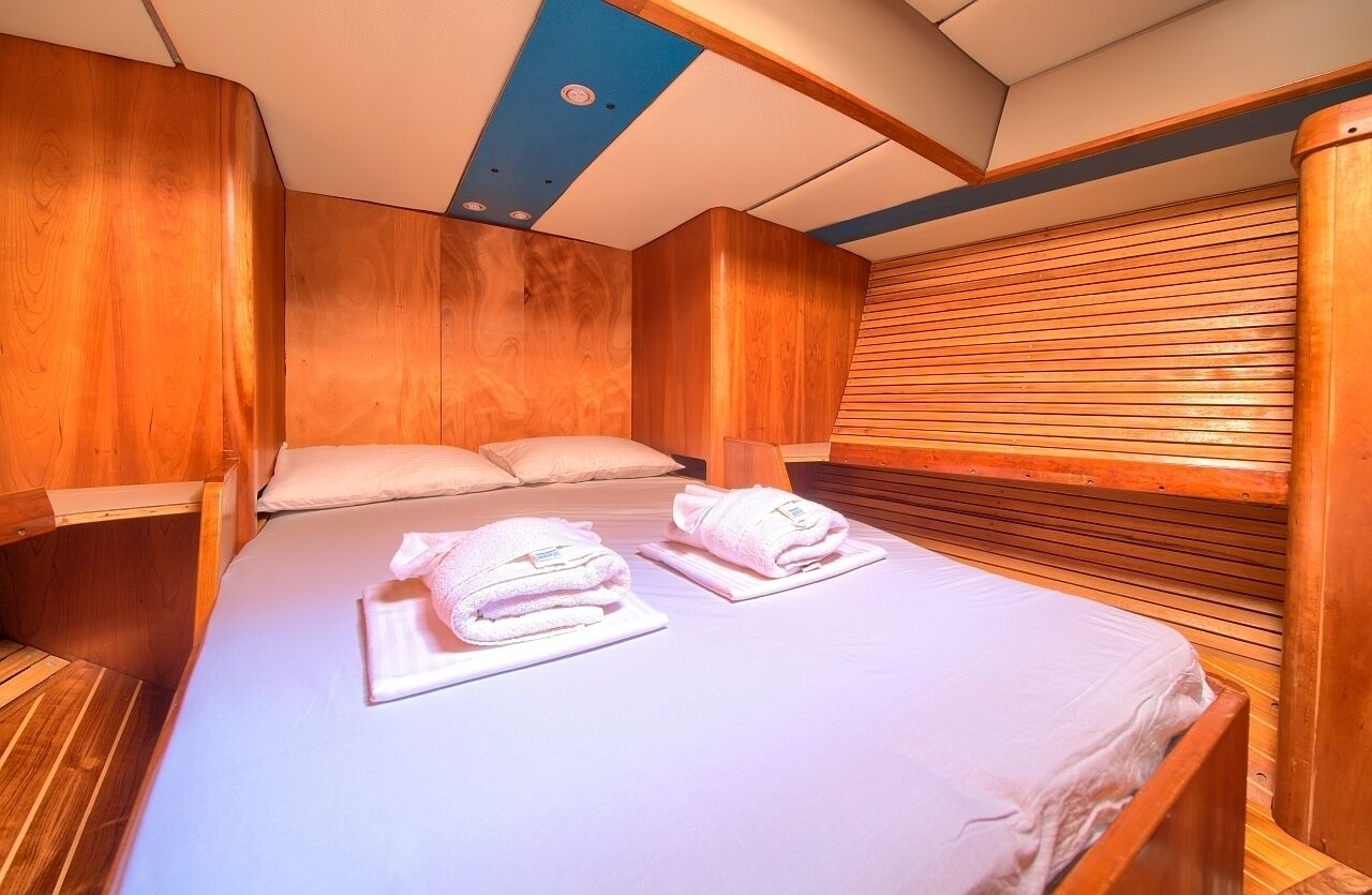 1 bedroom, in-room safe
