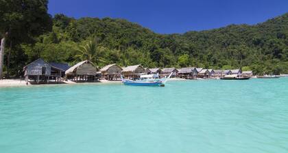Sonnenverwöhnter Segeltörn in Trat, Koh Chang