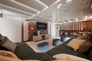 Fernseher
