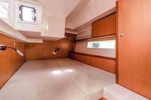 Interior - Sun-Kissed Sailing Adventure in the Ionian Islands, Lefkada (Lefkada)