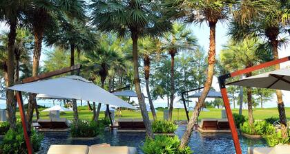 Sonnenverwöhntes Segelabenteuer in Phuket