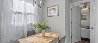 Walk to Everything | Gorgeous 1BD Near FSC & Lakes