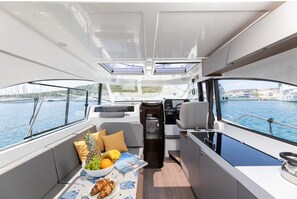 Property grounds - Sun-Kissed Sailing Adventure in Sibenik, Croatia (Rogoznica)