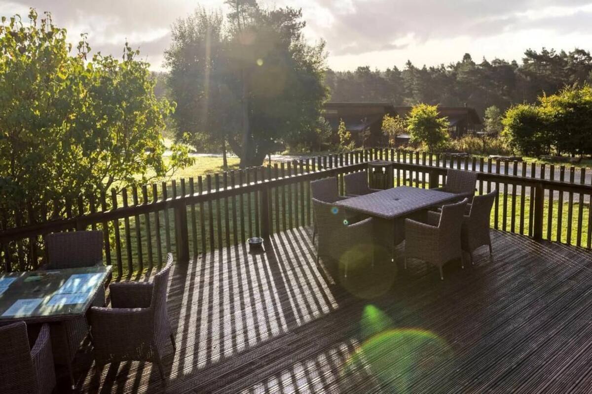 Studio (3 Bedrooms) | Exterior