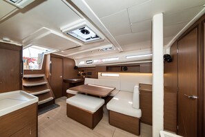 Interior - Sun-Kissed Sailing Adventure in Zadar, Croatia (Zadar)