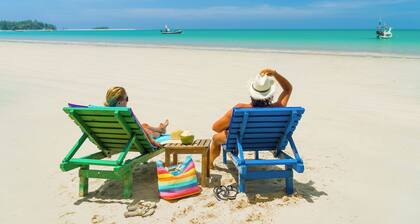 Sun-Kissed Sailing Adventure in Provence-Alpes-Côte d'Azur