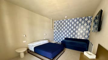 Minibar, in-room safe, individually decorated, individually furnished