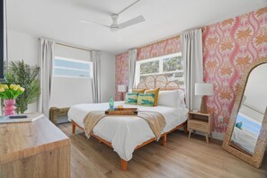 2 makuuhuonetta, silitysrauta/-lauta, ilmainen Wi-Fi, vuodevaatteet