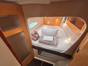 Iron/ironing board - Sun-Kissed Sailing Adventure in Gran Barrera de Coral from Playa Airlie, Queensland (Airlie Beach)