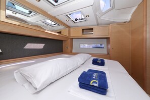 Room - Sun-Kissed Sailing Adventure in Zadar, Croatia (Biograd na moru)