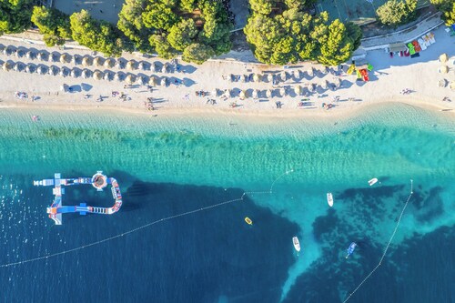 Sonnenverwöhntes Segelabenteuer in Sibenik, Kroatien
