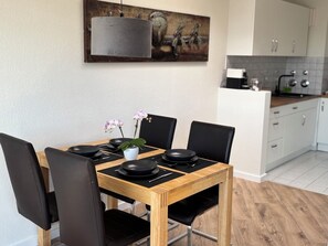 Dining - Vrbo Property (Dresden)