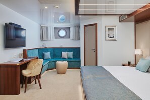 Room - Sun-Kissed Sailing Adventure in Split, Croatia (Split)