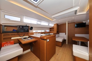 Interior - Sun-Kissed Sailing Adventure in Zadar, Croatia (Zadar)