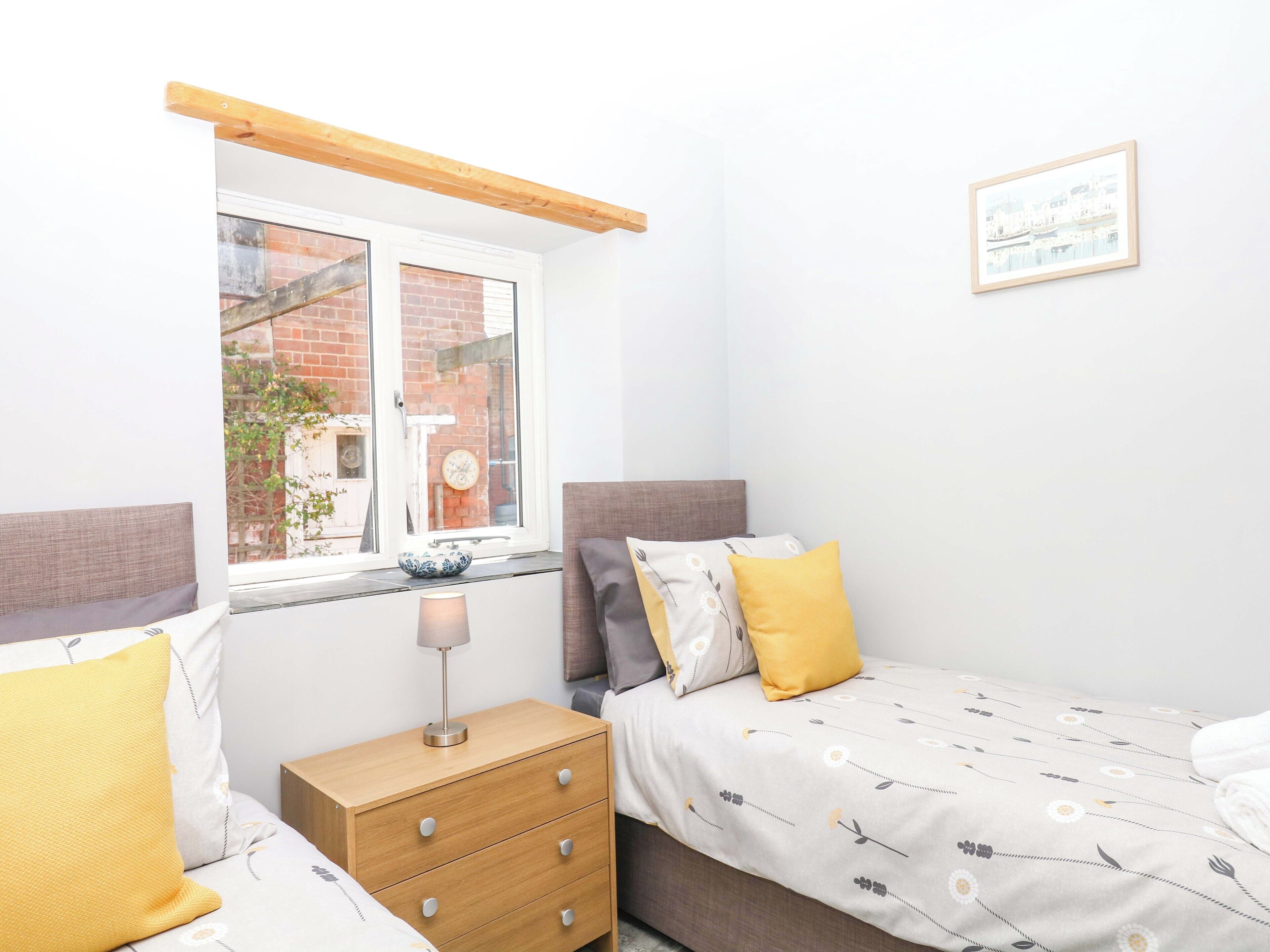 2 bedrooms, WiFi (free), individually decorated, individually furnished