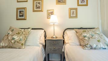 5 dormitorios, wifi gratis, decoración individual
