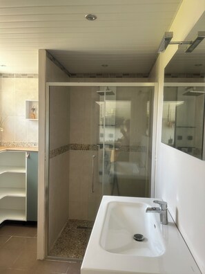 Dusche