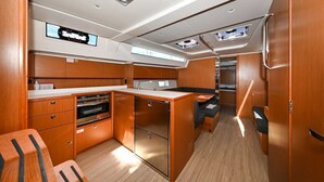 Interior - Sun-Kissed Sailing Adventure in Zadar, Croatia (Zadar)