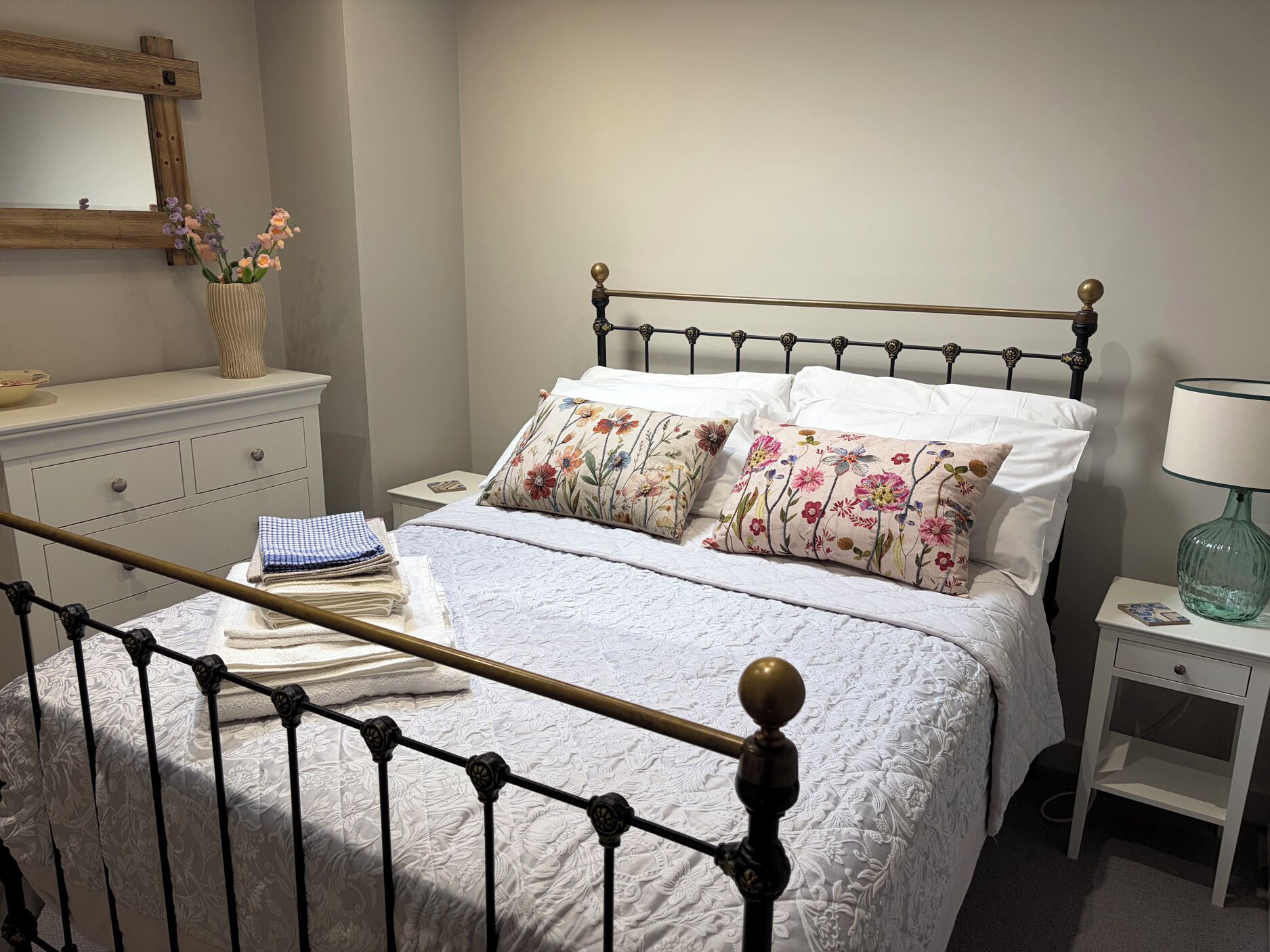 Cottage | 1 slaapkamer, gratis wifi, individueel gedecoreerd