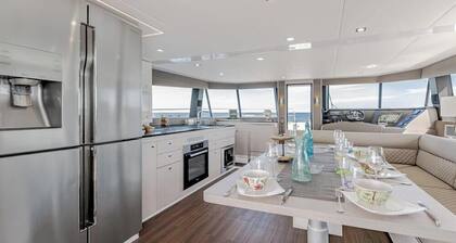 Sun-Kissed Sailing Adventure in Provence-Alpes-Côte d'Azur