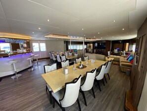 Dining - Malé Marvel: Sun-Kissed Sailing Experience in the Maldivian Atoll (Malé)