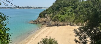 Cozy, detached ground-floor apartment near the 4 Vaux Beach in St. Cast-le-Guildo (4*)