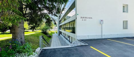 Esterni