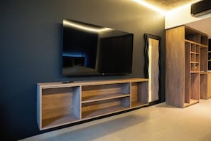 Superior Studio | Interior - Anything Rooms (Buenos Aires)