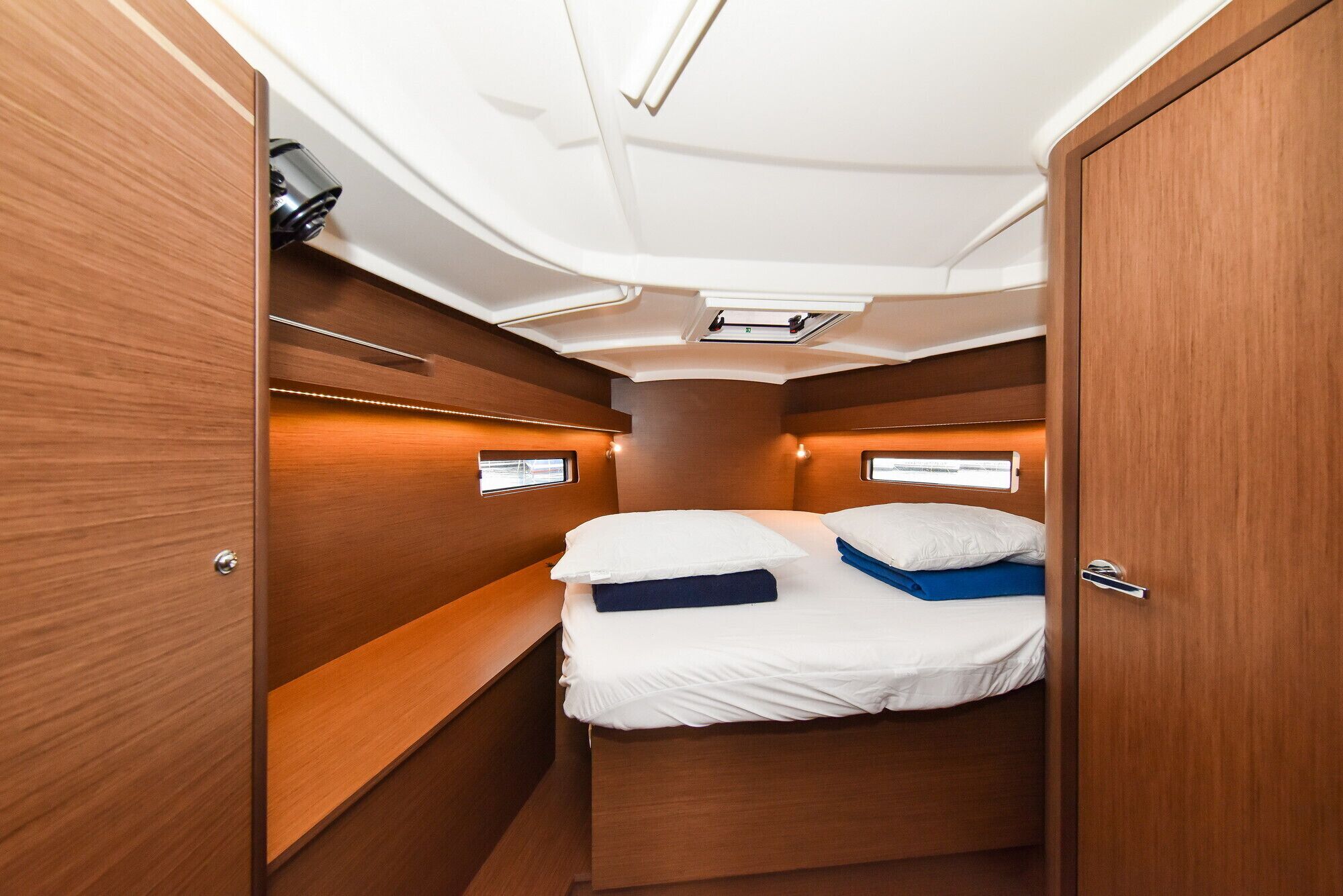 2 chambres, coffres-forts dans les chambres