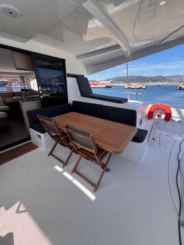 Sun-Kissed Sailing Adventure in Córcega