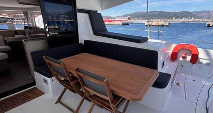 Sun-Kissed Sailing Adventure in Córcega