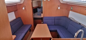 Interior - Sun-Kissed Sailing Adventure in Islas Sarónicas (Alimos)