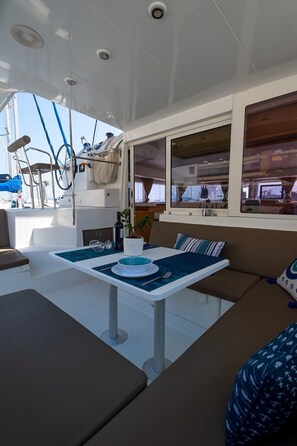 Outdoor dining - Sun-Kissed Sailing Adventure in the Sporades Islands from Volos, Thessaly (Volos)