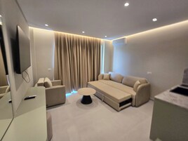 Triple Room | Living area