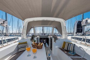 Outdoor dining - Sun-Kissed Sailing Adventure in Zadar, Croatia (Biograd na moru)