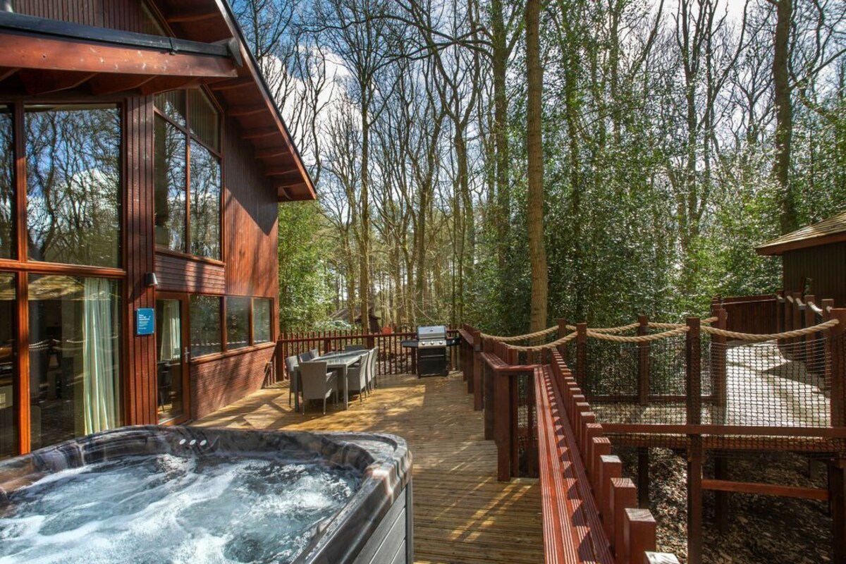 Studio (5 Bedrooms) | Front of property