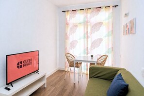 TV - GuestReady - Rosamar 404 M (Las Palmas de Gran Canaria)