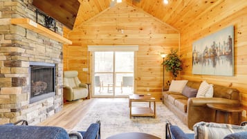 Casa (2 Bedrooms) | Interior