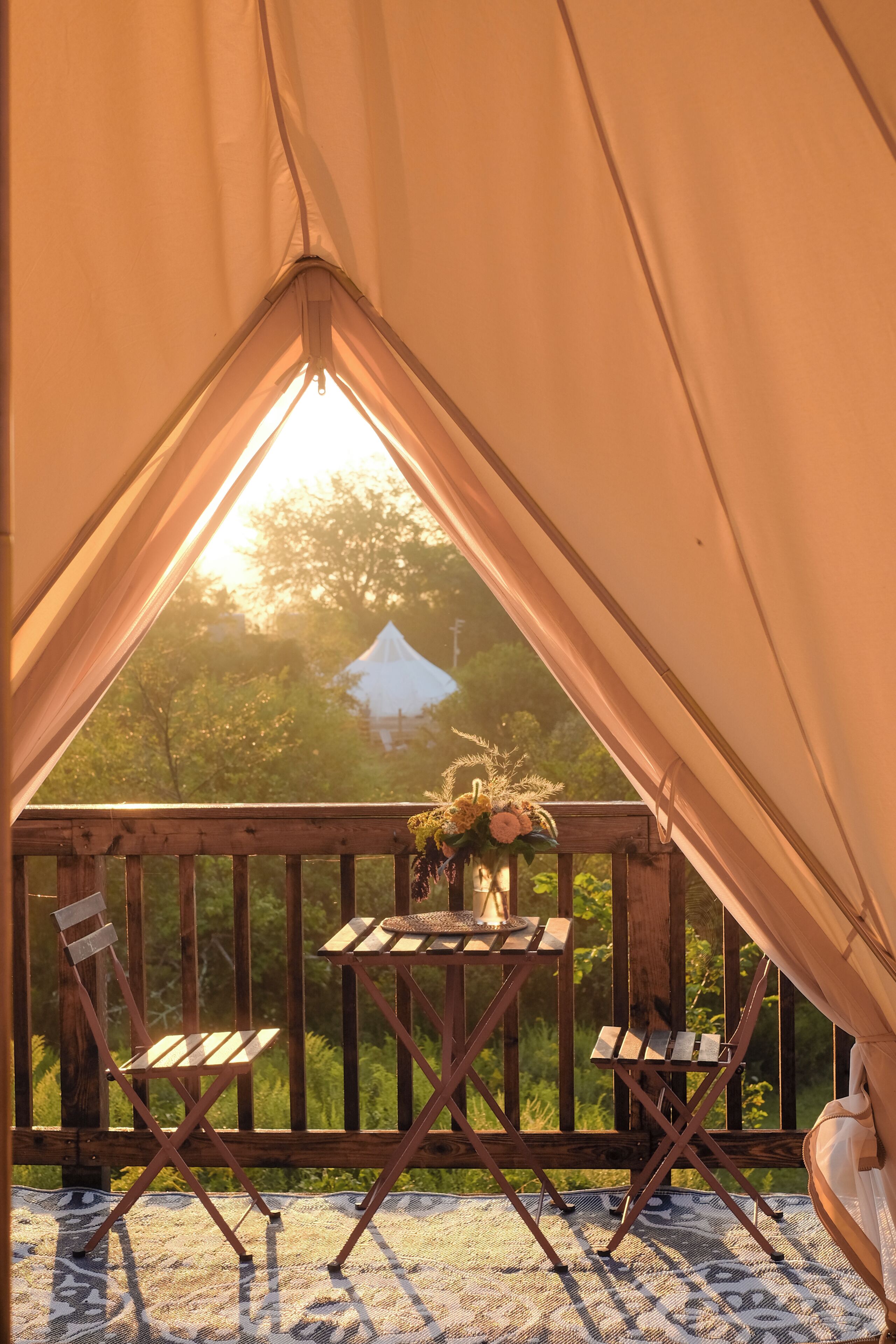 Classic Tent, Garden View | Outdoor dining