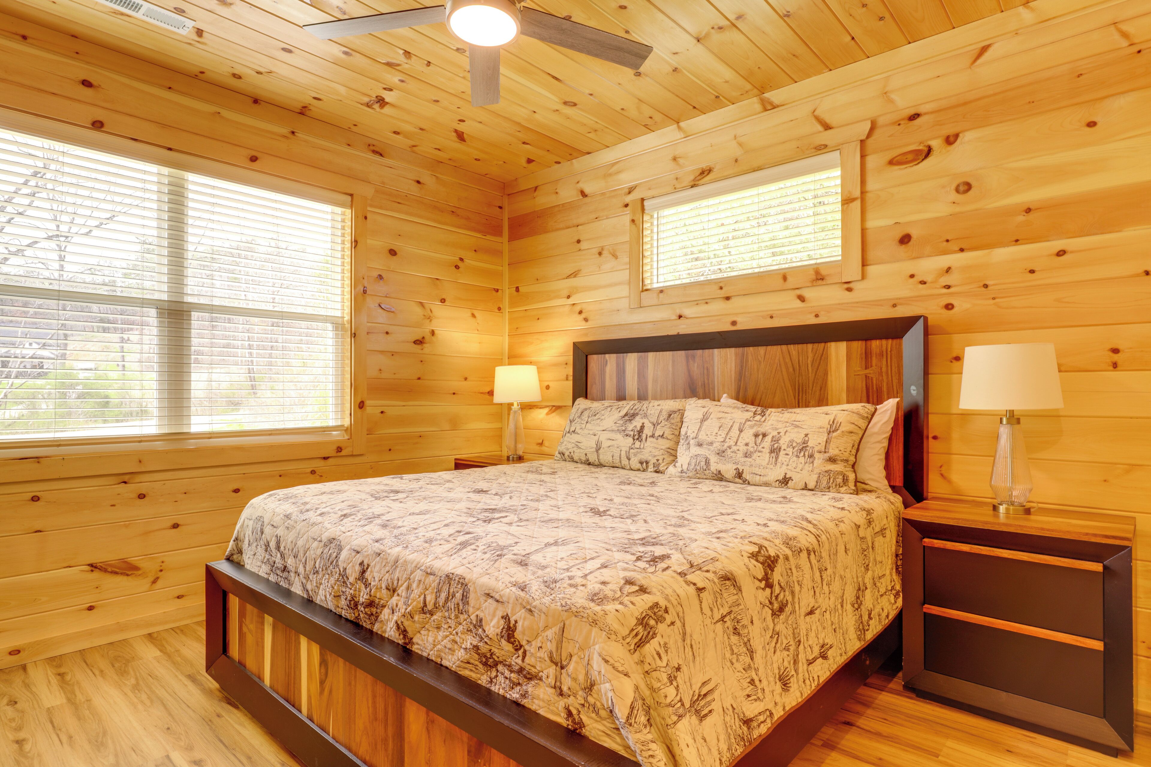 House (2 Bedrooms) | Interior