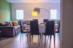 Dining - Segreto Estense: Sleep Just a Step Away from History (Ferrara)