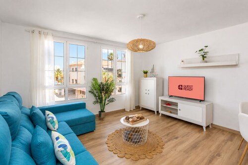 GuestReady - Stylish Retreat Steps from the Beach