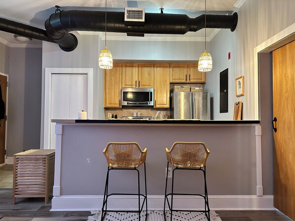 Private kitchen - Downtown Atlanta Boho Oasis (Atlanta)