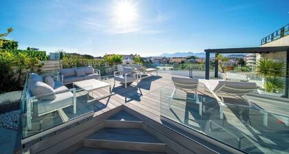 EXCEPTIONAL 200M² LUXURY APT, NESTLED ON THE PRESTIGIOUS BOULEVARD DE MONTFLEURY