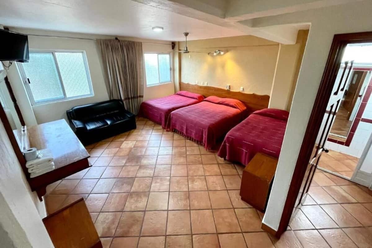 Habitacion triple mixta | Wifi gratis