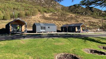 Cabin, 1 King Bed with Sofa bed, Lake View | Front of property