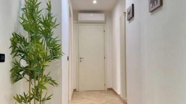 Interior - Between the Train Station and Downtown - Ferrara | 6 guests (Ferrara)