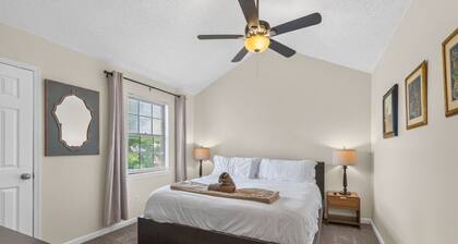 Remote Work Ready | 3BR | Google Fiber | Kings
